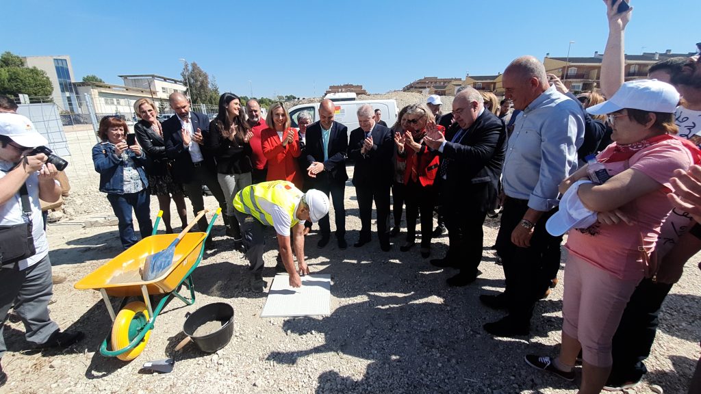 AFESMO-Molina-Acto-primera-piedra-edificio-viviendas-residenciales-tuteladas-Foto1